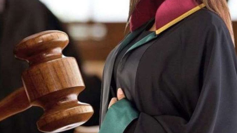 manisa-avukat-eda-demirkaya-big-0